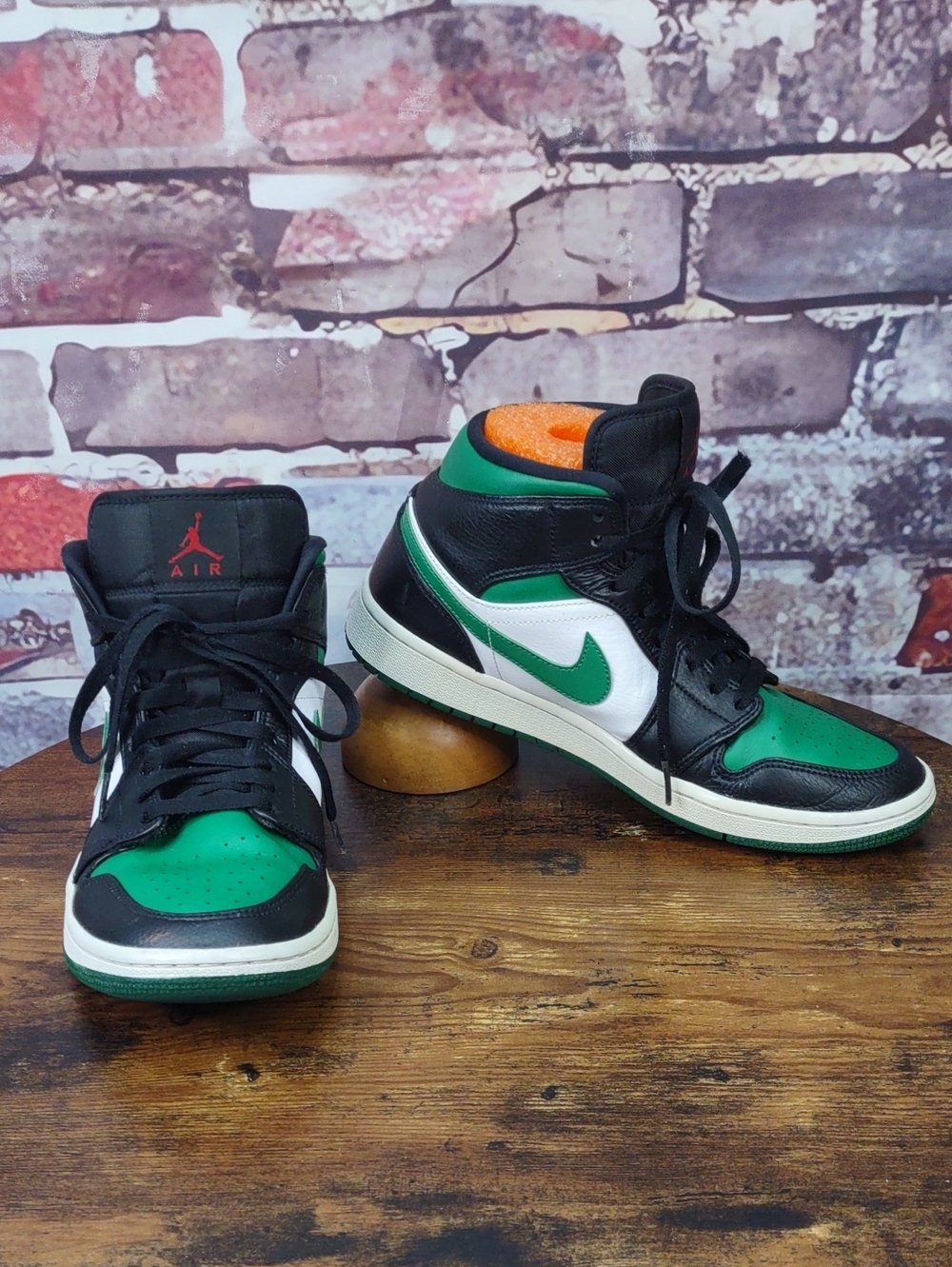 Nike Air Jordan 1 Mid SE